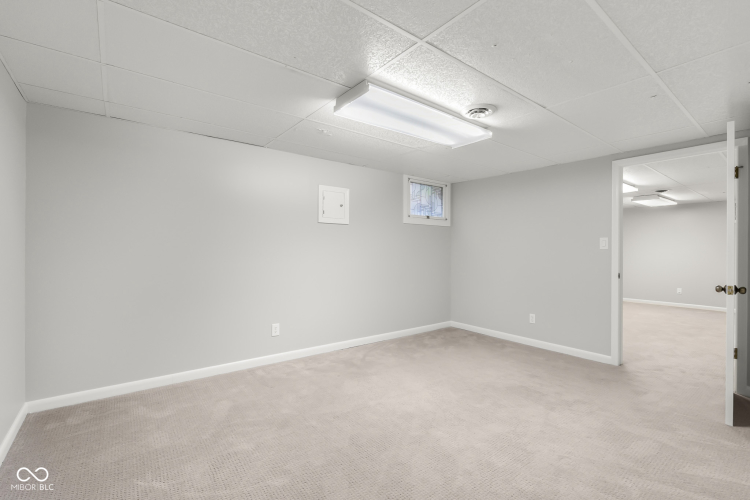 Listing Image 47