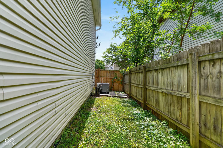 Listing Image 32