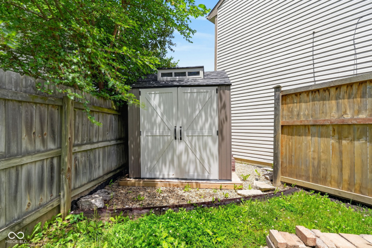 Listing Image 33