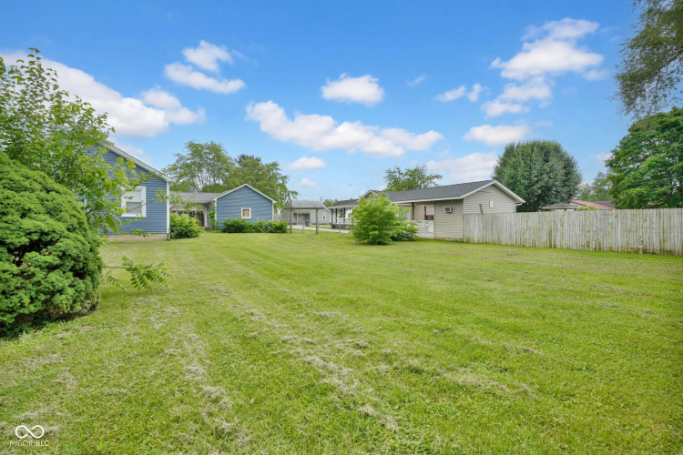 Listing Image 24