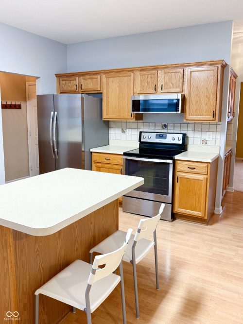 Listing Image 21