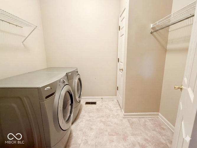 Listing Image 28