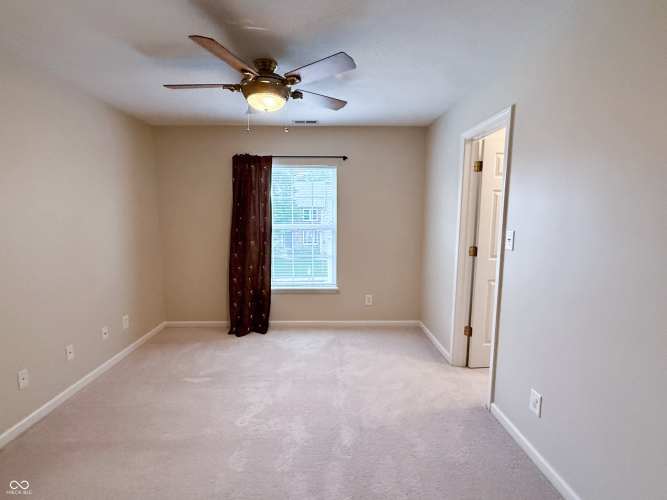 Listing Image 51