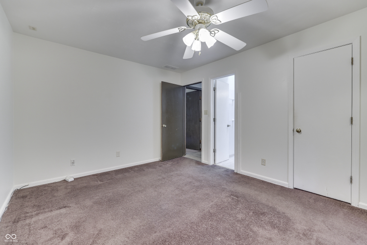Listing Image 30