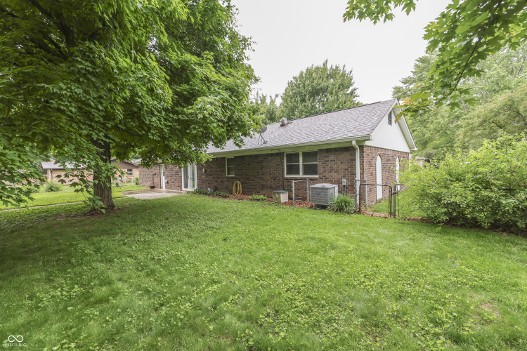 Listing Image 41