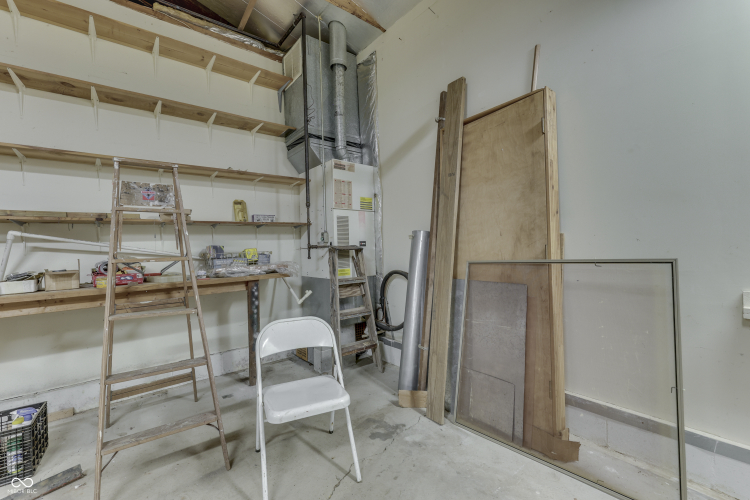 Listing Image 50