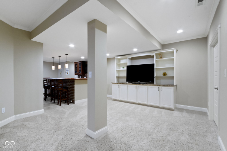 Listing Image 55
