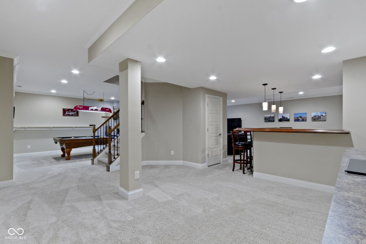Listing Image 56