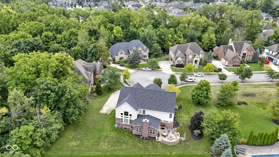 Listing Image 79