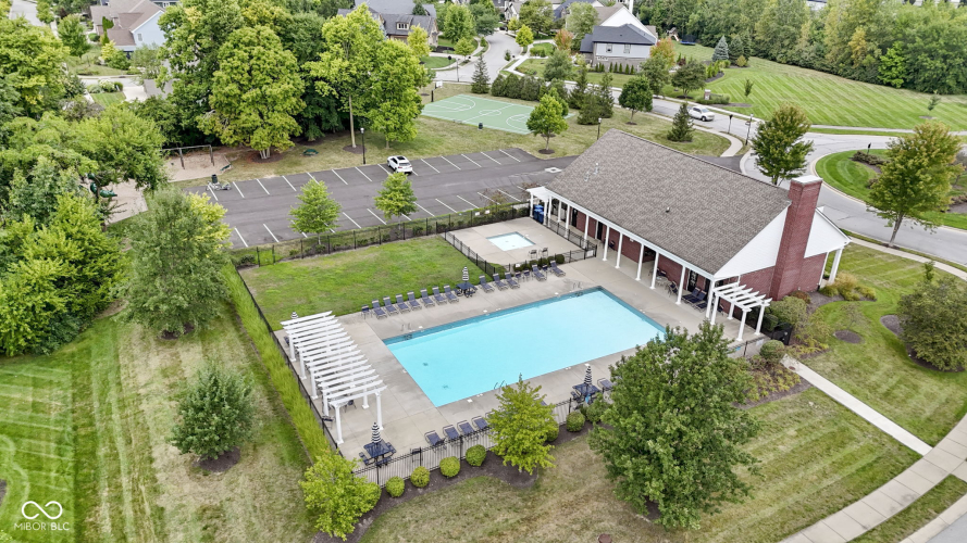 Listing Image 83