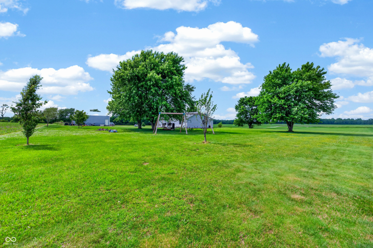 Listing Image 70