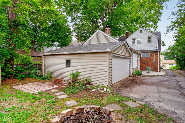 Listing Image 25