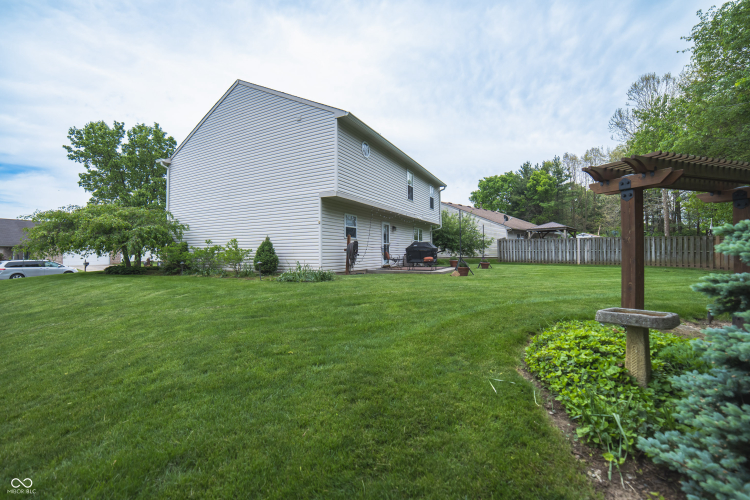 Listing Image 40