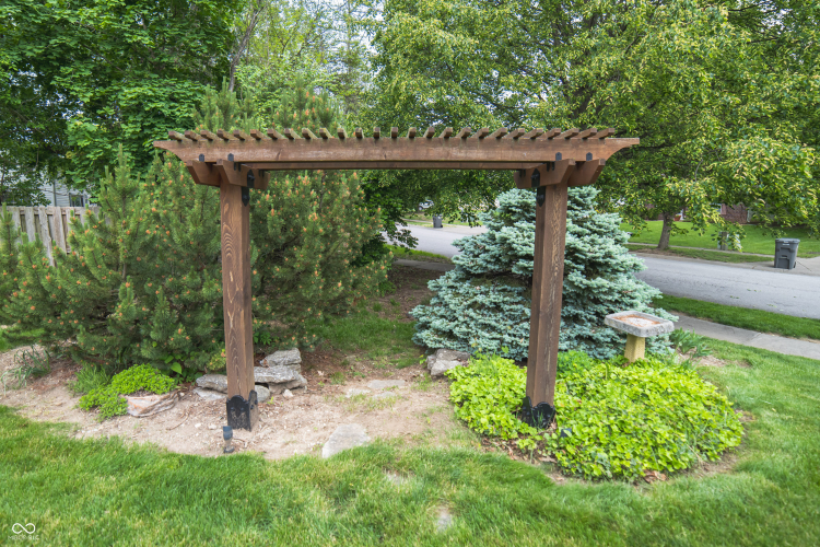 Listing Image 43