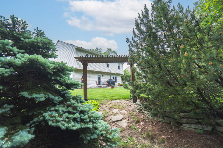 Listing Image 44