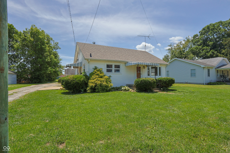 Listing Image 3