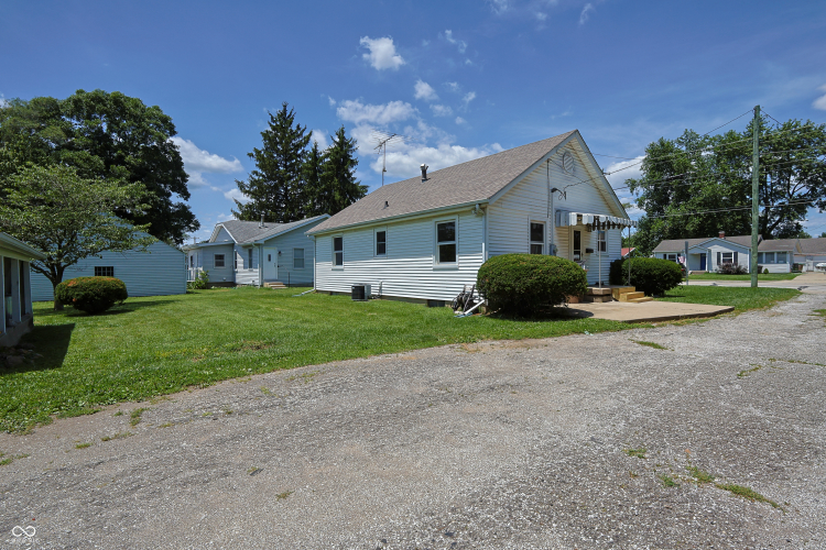Listing Image 29