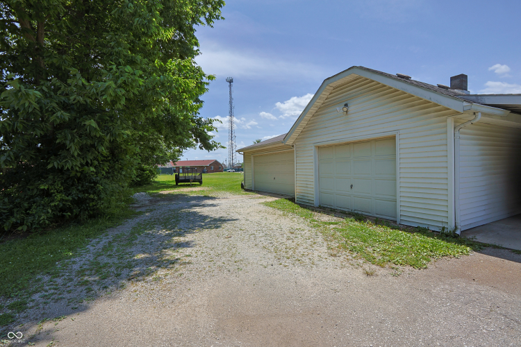 Listing Image 30