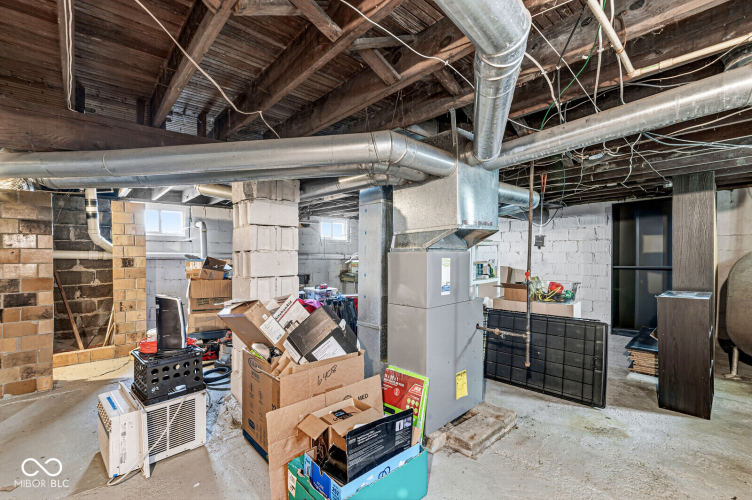 Listing Image 28