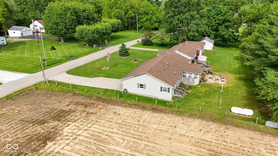 Listing Image 38