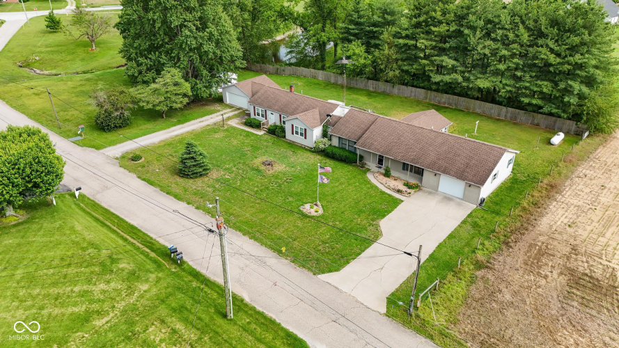 Listing Image 40
