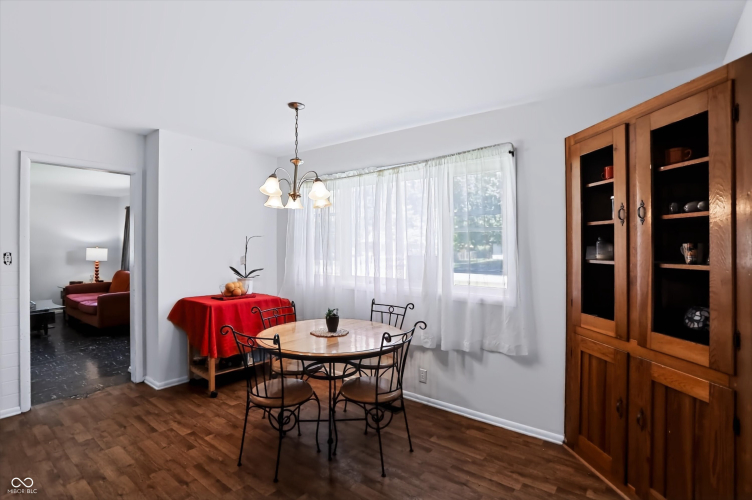 Listing Image 22