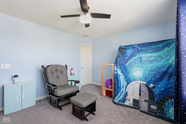 Listing Image 45
