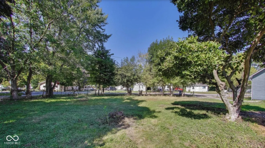 Listing Image 16