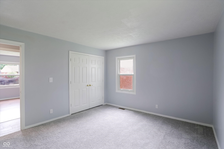 Listing Image 39