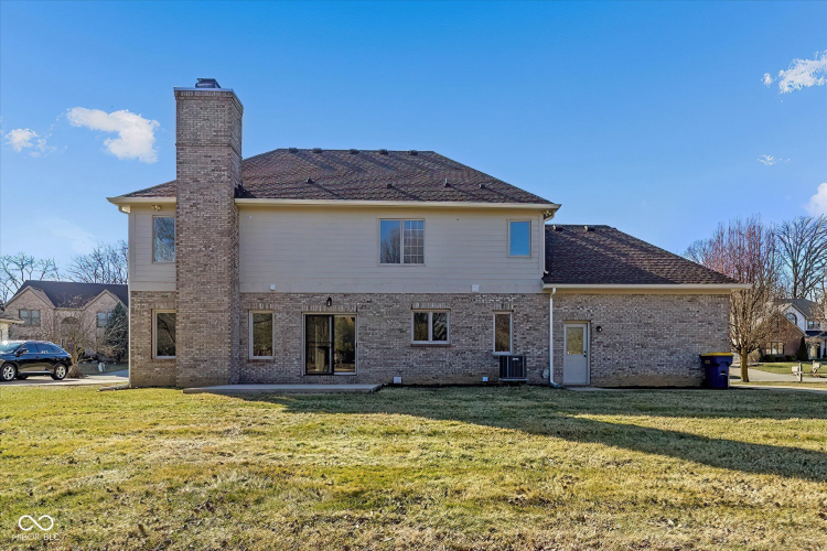 Listing Image 38