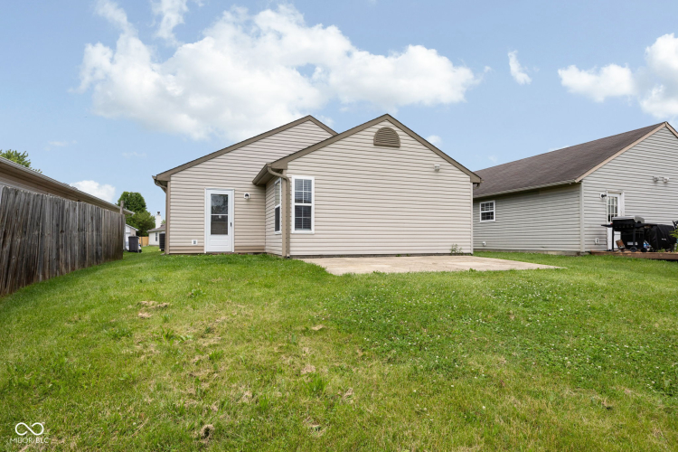 Listing Image 33