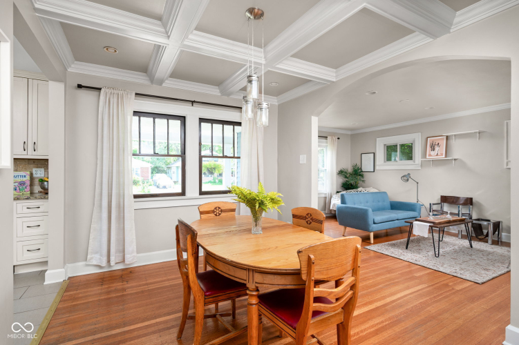 Listing Image 13
