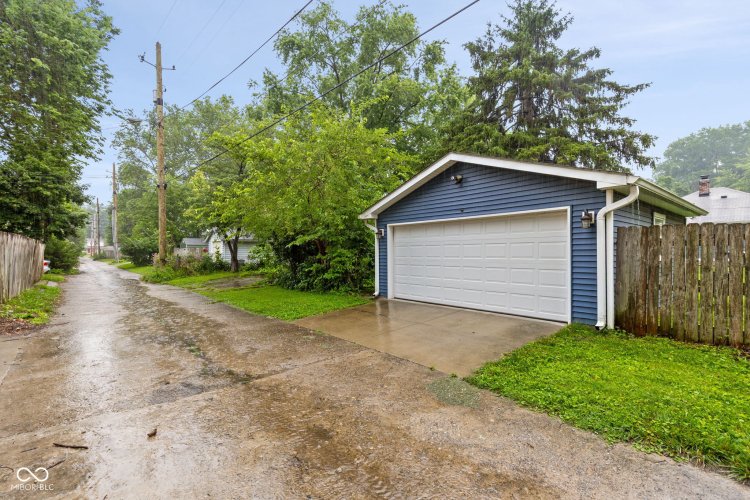 Listing Image 42
