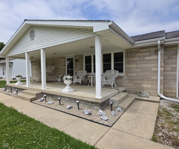 Listing Image 2