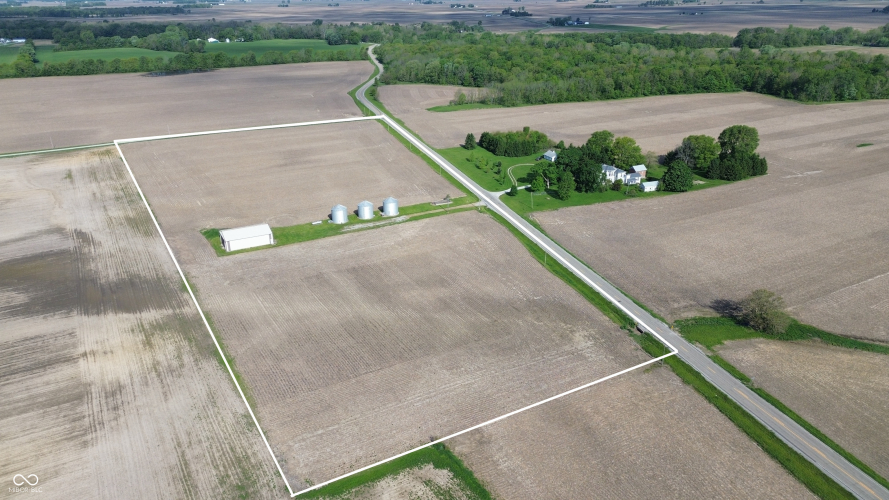 Listing Image 14