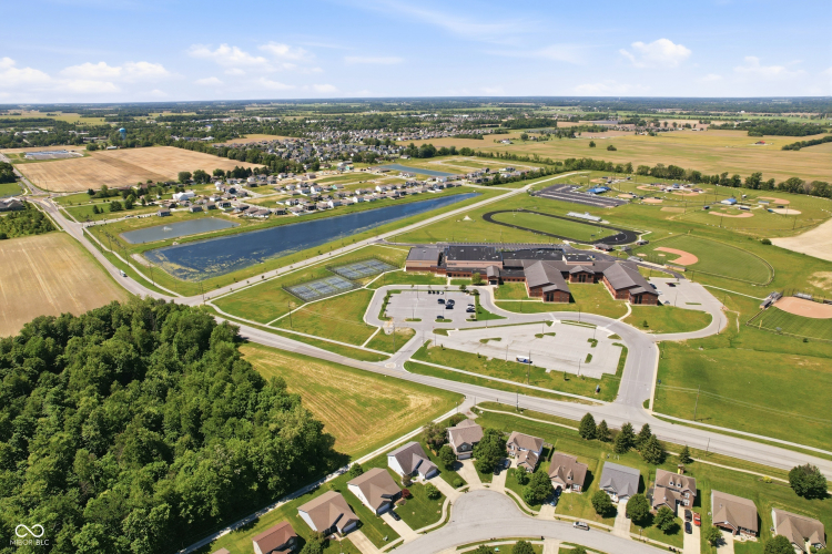 Listing Image 49