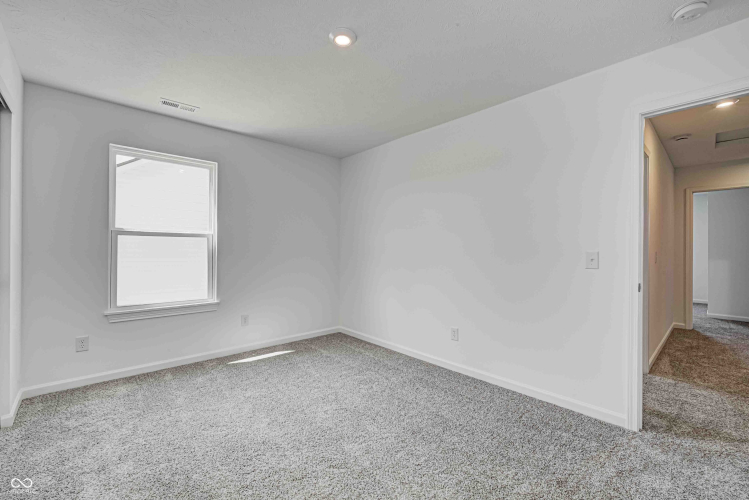 Listing Image 30