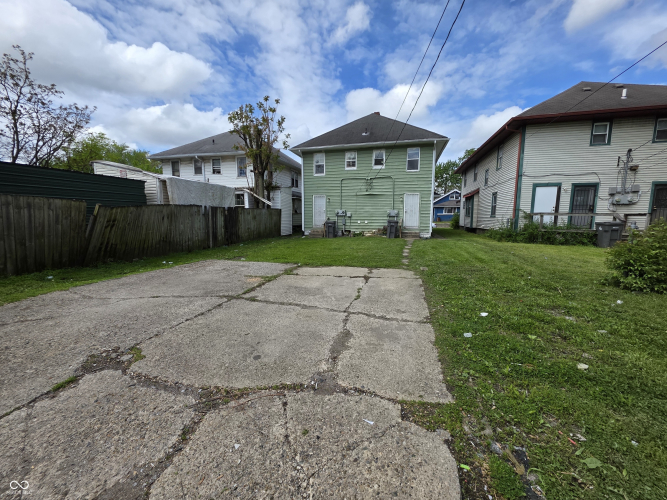Listing Image 22