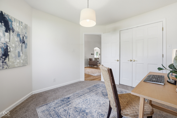 Listing Image 23