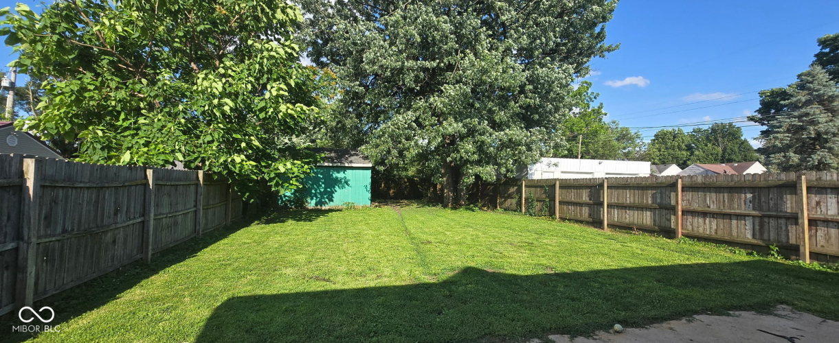 Listing Image 19