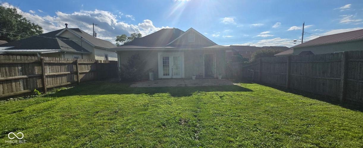 Listing Image 20