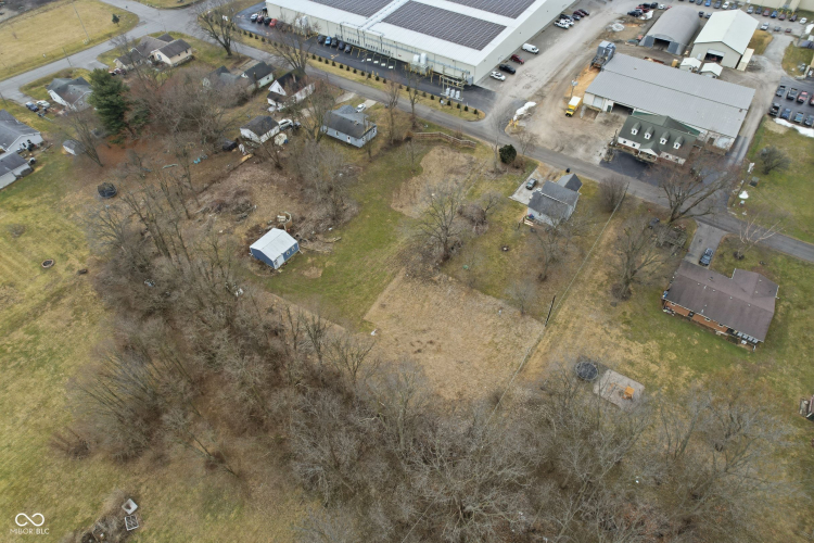 Listing Image 10