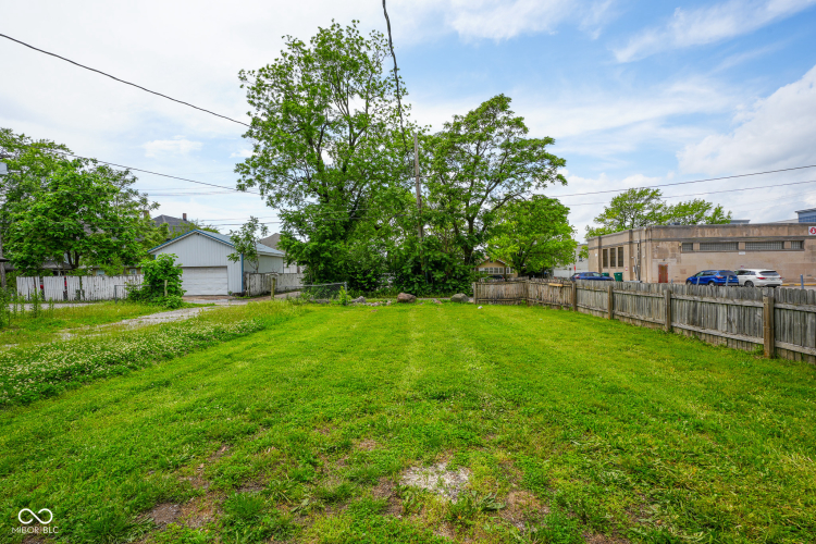 Listing Image 21