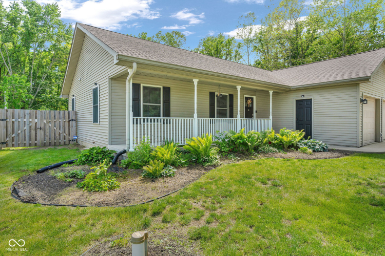 Listing Image 25