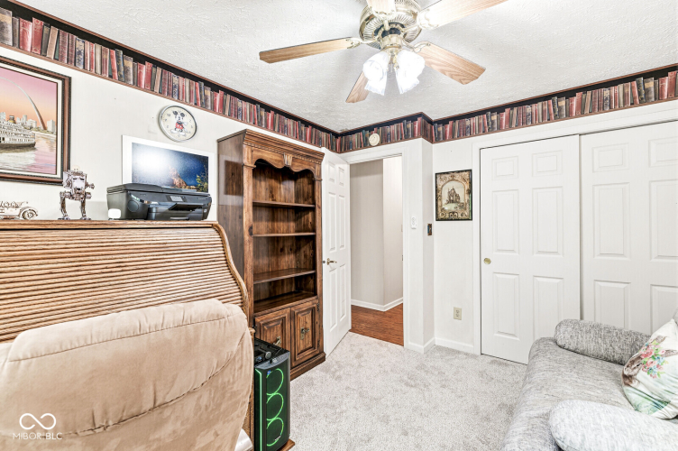 Listing Image 28