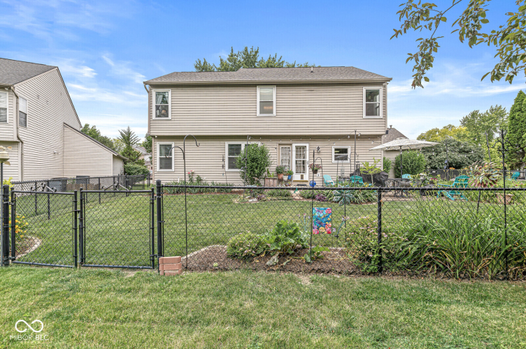 Listing Image 44