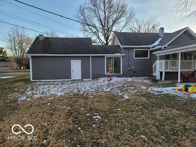 Listing Image 6