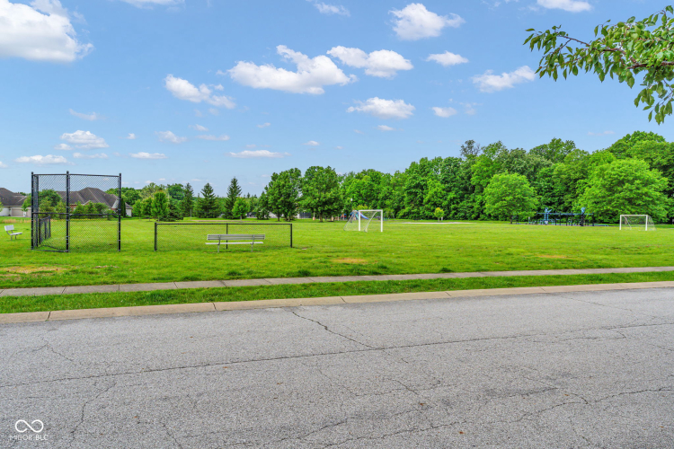 Listing Image 98