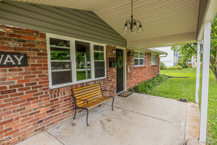 Listing Image 2