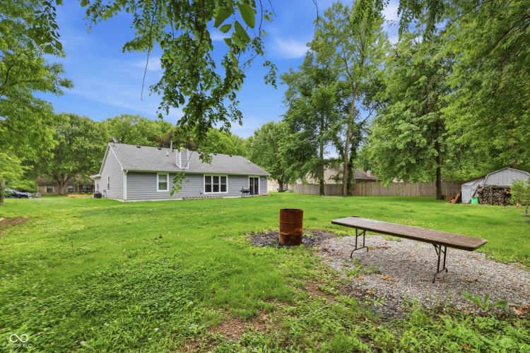 Listing Image 28